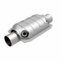 Load image into Gallery viewer, MagnaFlow Universal Catalytic Converter 3 W/Dual O2 Boss
