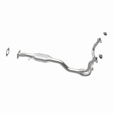 Load image into Gallery viewer, MagnaFlow Direct Fit Catalytic Converter 2000 Chevy Blazer 4.3L 4WD