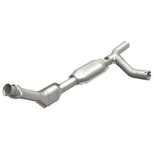 Load image into Gallery viewer, MagnaFlow Direct Fit Catalytic Converter 01-03 Ford E150 4.2L P/S