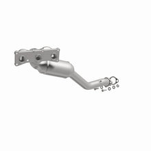 Load image into Gallery viewer, MagnaFlow Direct Fit Catalytic Converter BMW 3 06-09 Front OEM