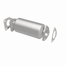 Load image into Gallery viewer, MagnaFlow Direct Fit Catalytic Converter Honda 80 87