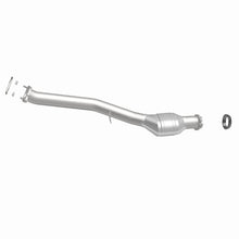Load image into Gallery viewer, MagnaFlow Direct Fit Catalytic Converter 08-09 Subaru Outback H4 2.5
