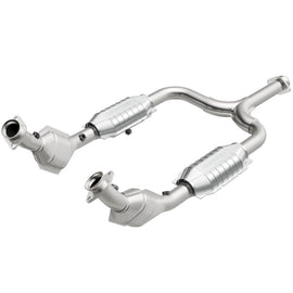 MagnaFlow Direct Fit Catalytic Converter 01-04 Ford Mustang 3.8L CA