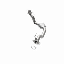 Load image into Gallery viewer, MagnaFlow Direct Fit Catalytic Converter 96-98 Explorer-Mountaineer