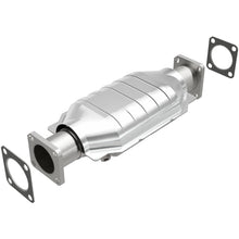 Load image into Gallery viewer, MagnaFlow California Direct Fit Catalytic Conv 75-82 Chevrolet LUV 1.8L / 86-91 Isuzu Trooper 2.3L
