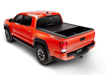 Load image into Gallery viewer, Retrax 07-up Tundra CrewMax 5.5ft Bed w/ Deck Rail Sys RetraxPRO MX