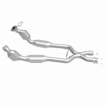 Load image into Gallery viewer, MagnaFlow Direct Fit Catalytic Converter 96-98 Ford Mustang 4.6L