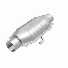 Load image into Gallery viewer, MagnaFlow Universal Catalytic Converter 2.25in Inlet/Outlet Center/Center Oval Rear (California)