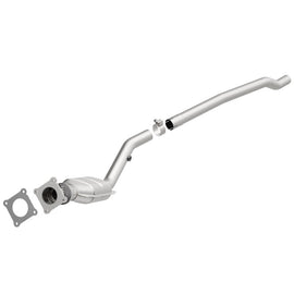 MagnaFlow Direct Fit Catalytic Converter 96-00 Caravan-Voyager 2.4L