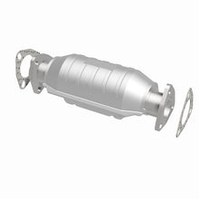 Load image into Gallery viewer, MagnaFlow Direct Fit Catalytic Converter Volvo 79
