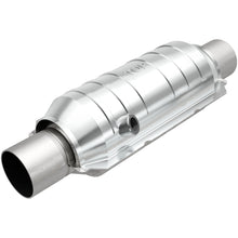 Load image into Gallery viewer, MagnaFlow Universal Catalytic Converter 2.25 OEM Angled O2