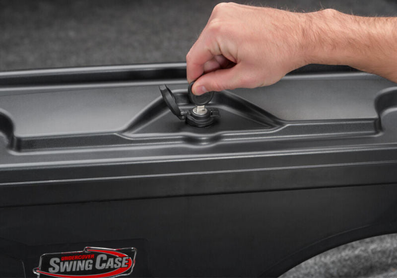 UnderCover 2023 Chevy Colorado/2023 GMC Canyon Drivers Side Swing Case