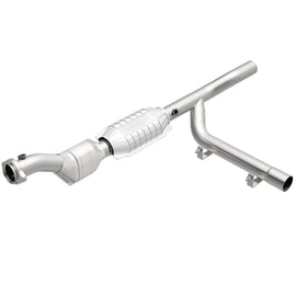 MagnaFlow Direct Fit Catalytic Converter 97-98 Ford Trucks 4.6L