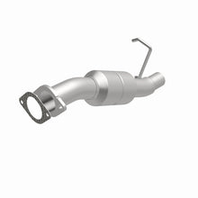 Load image into Gallery viewer, MagnaFlow Direct Fit Catalytic Converter 2007 GMC Sierra 2500 HD Classic 6.0/ 8.1/ 3500 Classic 6.0