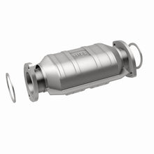 Load image into Gallery viewer, MagnaFlow Direct Fit Catalytic Converter 95-97 Toyota Land Cruiser 4.5L