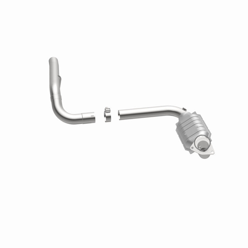 MagnaFlow Direct Fit Catalytic Conv 02-06 Cadillac Escalade / 02-06 GM Yukon (Inc Denali) 6.0L D/S