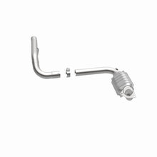 Load image into Gallery viewer, MagnaFlow Direct Fit Catalytic Conv 02-06 Cadillac Escalade / 02-06 GM Yukon (Inc Denali) 6.0L D/S