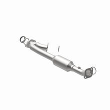 Load image into Gallery viewer, MagnaFlow Direct Fit Catalytic Converter 05-07 4-Run/FJ P/S rr OEM