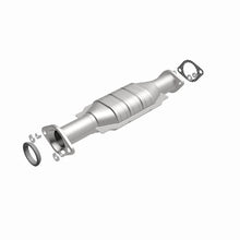 Load image into Gallery viewer, MagnaFlow Direct Fit Catalytic Converter 01-02 Montero 3.5L Rear