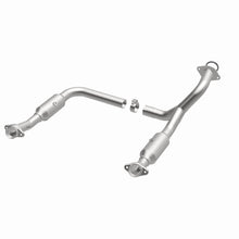 Load image into Gallery viewer, MagnaFlow DF Catalytic Conv 06-09 Ford Explorer 4.6L Y-Pipe Assy/07-09 Explorer Sport Trac 4.6L