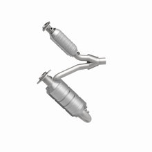 Load image into Gallery viewer, MagnaFlow Direct Fit Catalytic Converter Dakota 05-06 6 3.7L