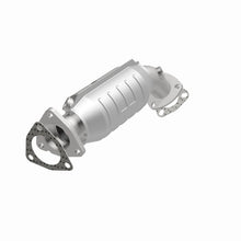 Load image into Gallery viewer, MagnaFlow Direct Fit Catalytic Converter Audi 97-05 A4/A4 Quattro / Volkswagen 00-05 Passat 1.8L