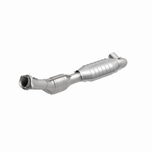 Load image into Gallery viewer, MagnaFlow Direct Fit Catalytic Converter 97-98 F150/F250 4.6L 4Wd D/