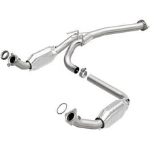 Load image into Gallery viewer, MagnaFlow Direct Fit Catalytic Converter 03- Chevy Express 4.3L/5.4L