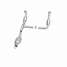 Load image into Gallery viewer, MagnaFlow Direct Fit Catalytic Converter 02-04 Explorer 4.6L