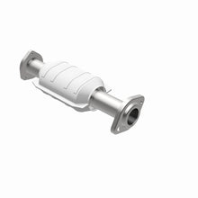 Load image into Gallery viewer, MagnaFlow Direct Fit Catalytic Converter 00-01 Cherokee Rear 4.0L
