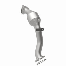 Load image into Gallery viewer, MagnaFlow Direct Fit Catalytic Converter 11-15 Audi Q7 V6 3.0L - 2.5in Pipe Dia 24.375in L