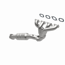 Load image into Gallery viewer, MagnaFlow Direct Fit Catalytic Converter 02-03 BMW 745i 4.4L