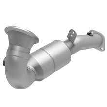 Load image into Gallery viewer, MagnaFlow Direct Fit Catalytic Converter BMW 5 08-09 Rear OEM