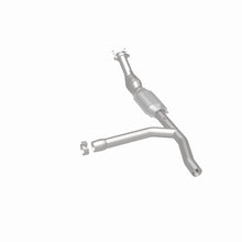 Load image into Gallery viewer, MagnaFlow Direct Fit Catalytic Converter 97-98 F150/F250 4.2L 2Wd Pa