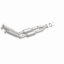 Load image into Gallery viewer, MagnaFlow Direct Fit Catalytic Converter 99-01 Volvo S80 2.8L