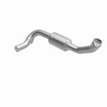 Load image into Gallery viewer, MagnaFlow Direct Fit Catalytic Converter 05-06 Lincoln Navigator 5.4L