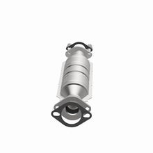 Load image into Gallery viewer, MagnaFlow Direct Fit Catalytic Converter 06-10 Hyundai Elantra 2.0L Rear/2011 Kia Soul 2.0L Rear