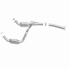 Load image into Gallery viewer, MagnaFlow Direct Fit Catalytic Converter Chevy Express 4.3L/5.4L