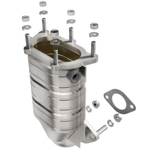 Load image into Gallery viewer, MagnaFlow Direct Fit Catalytic Converter 97-99 Hyundai Accent 1.5L