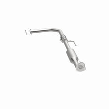 Load image into Gallery viewer, MagnaFlow Direct Fit Catalytic Converter OEM 2003-2004 Toyota Tundra Underbody - 47.125in Length