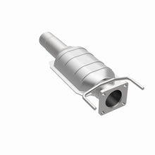 Load image into Gallery viewer, MagnaFlow Direct Fit Catalytic Converter Gm