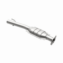 Load image into Gallery viewer, MagnaFlow Direct Fit Catalytic Converter 05-09 Escape/Trib 3.0 Rear OE