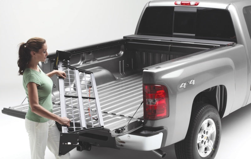 Roll-N-Lock 05-15 Toyota Tacoma Double Cab SB 59-1/2in Cargo Manager