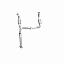Load image into Gallery viewer, MagnaFlow DF Cat. Conv3/04-05 Ford Explorer 4.0L / 3/04-05 Mercury Mountaineer Y-Pipe Assembly