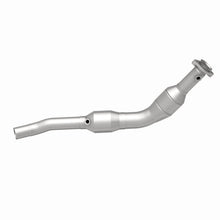Load image into Gallery viewer, MagnaFlow Direct Fit Catalytic Converter 05-08 LR3/RR Sport Driver Side
