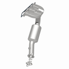 Load image into Gallery viewer, MagnaFlow DF Cat. Conv BMW 01-05 325 2.5L / 01-05 330 3.0L / 01-02 Z3 2.5L/3.0L California - Rear
