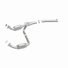 Load image into Gallery viewer, MagnaFlow Direct Fit Catalytic Converter 03- Chevy Express 4.3L/5.4L