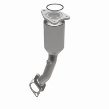 Load image into Gallery viewer, MagnaFlow Direct Fit Catalytic Converter 04 Chevy Malibu 3.5L