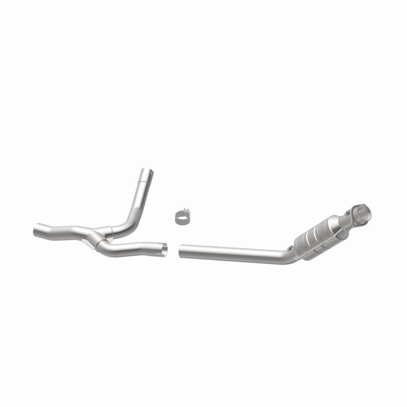 MagnaFlow Direct Fit Catalytic Converter 04-05 Dodge RAM 1500 Pickup 3.7L (Inc 4WD 4.7L) P/S