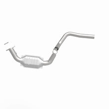 Load image into Gallery viewer, MagnaFlow Direct Fit Catalytic Converter 03-06 Hummer H2 6.0L D/S